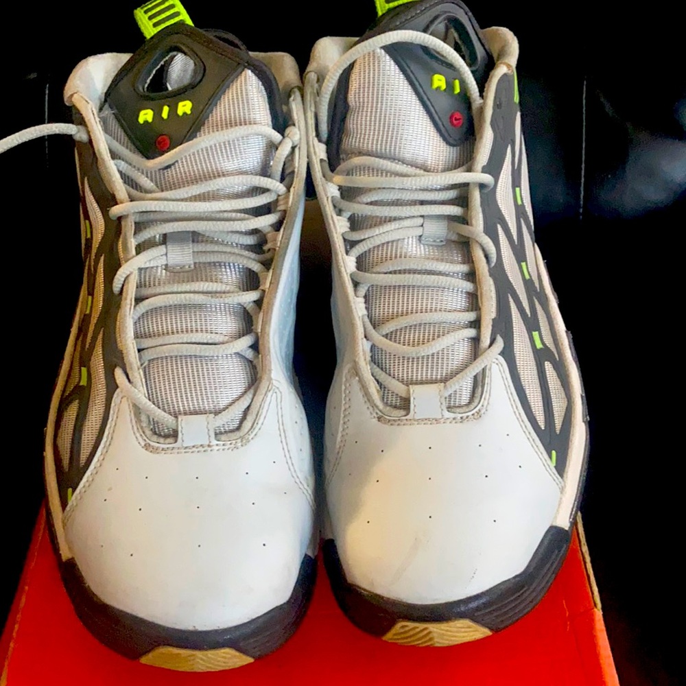 Men’s TL Nike Sneakers